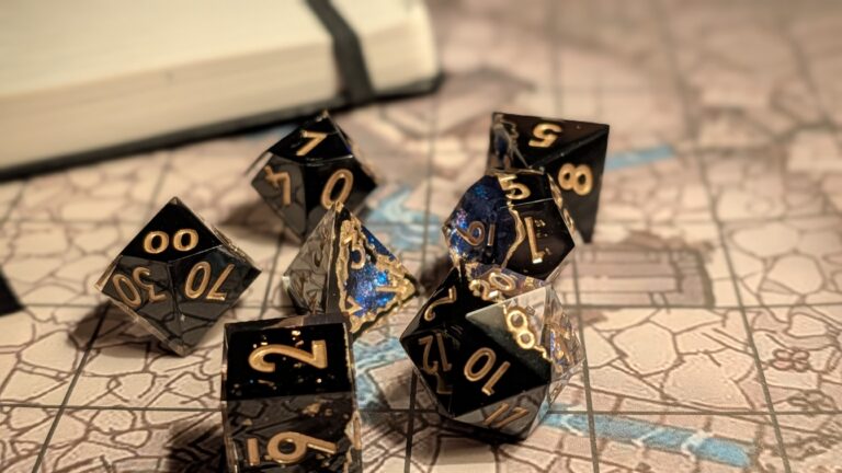 Awesome Dice Blue Geode Full Set