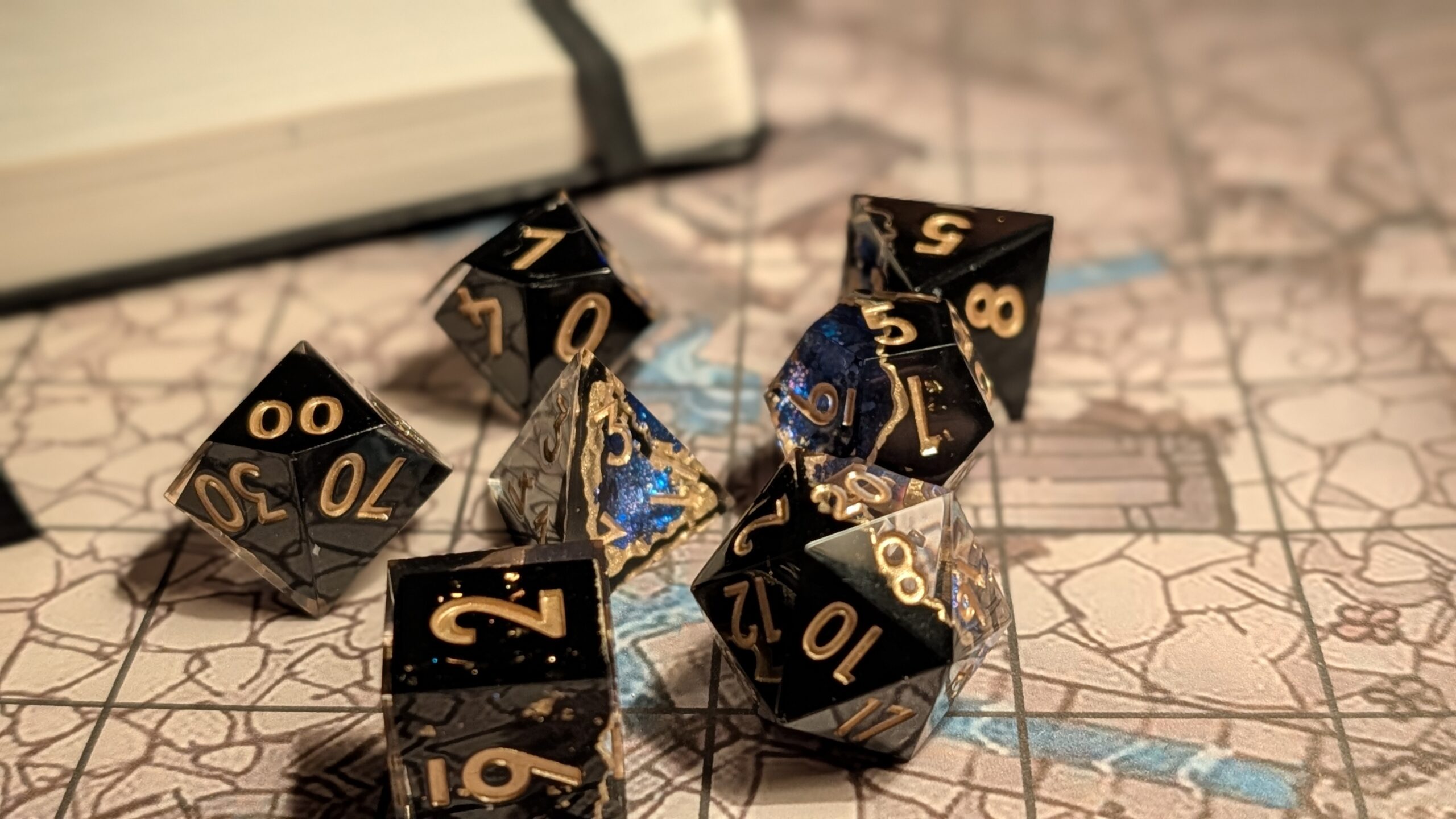 Awesome Dice Blue Geode Full Set